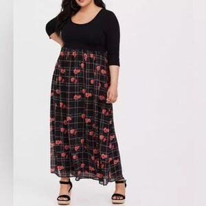 Torrid Maxi Dress Size 00S Black Dark Floral Plaid Whimsigoth Witchy Boho Preppy